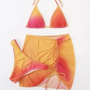 Three-piece swimsuit